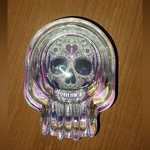 Purple Skull Glass Ashtray-Glow In The Dark